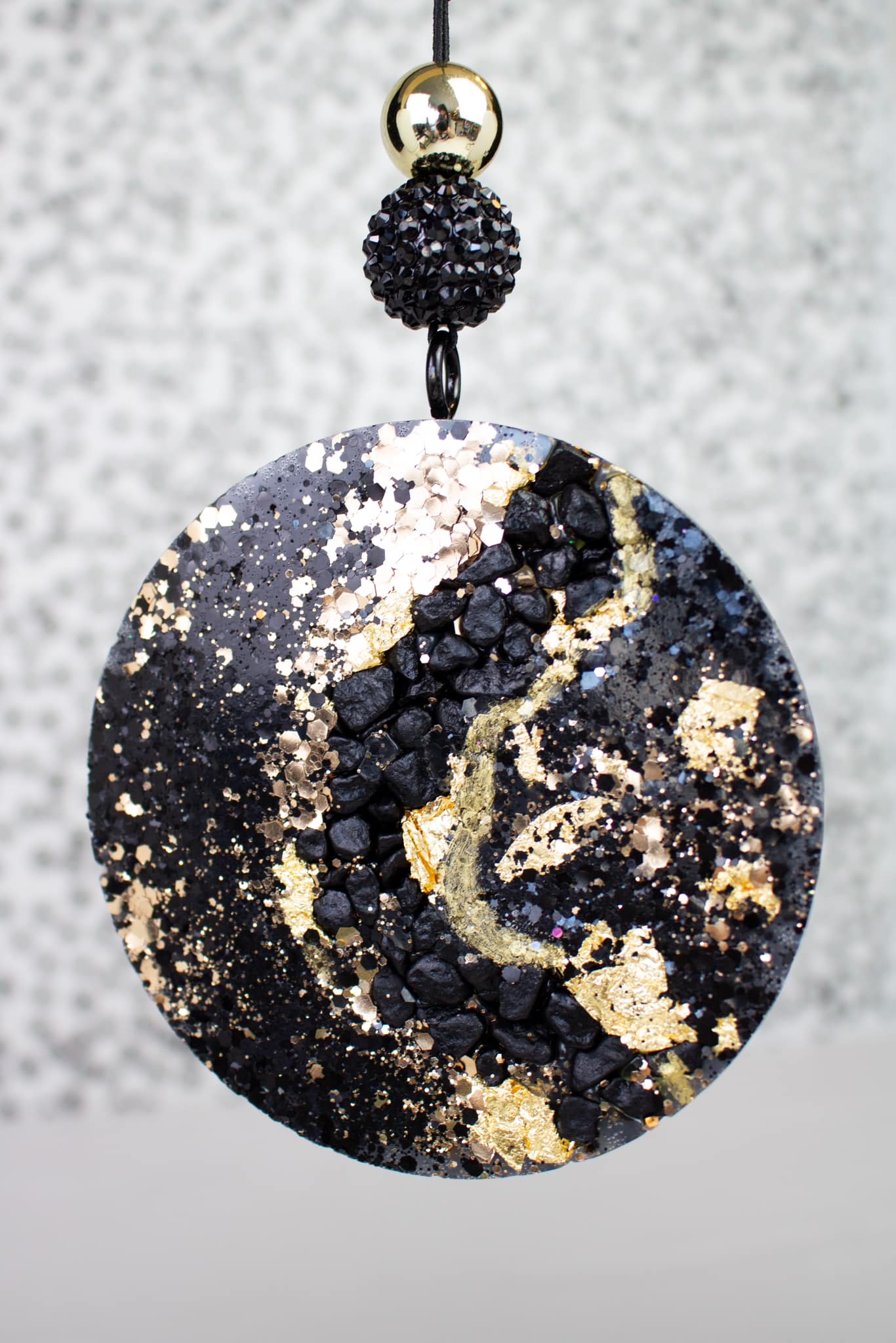 Black & Gold Geode Circle Car Freshie