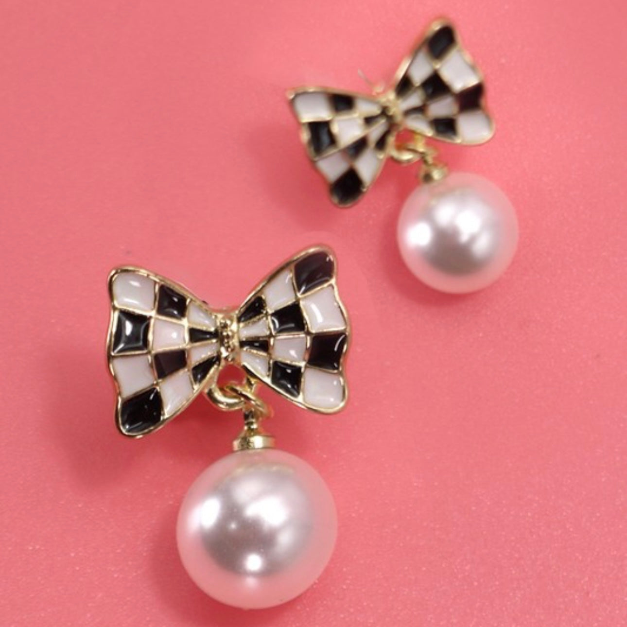 Checkered Bow Stud with Drop Pearl